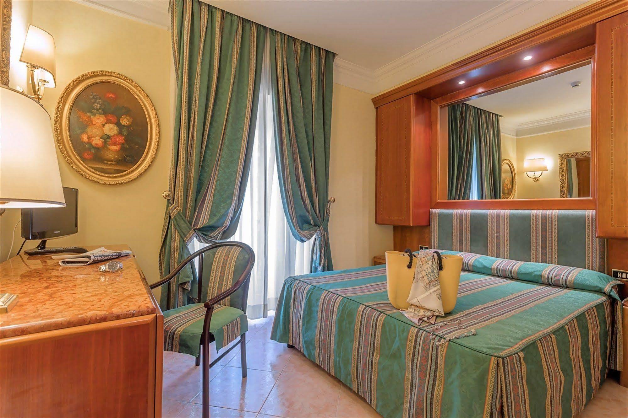 raeli hotel luce rome